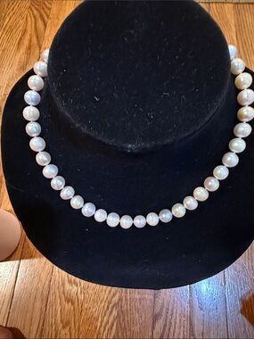 Classic White Pearl Strand Necklace - Women Jewelry